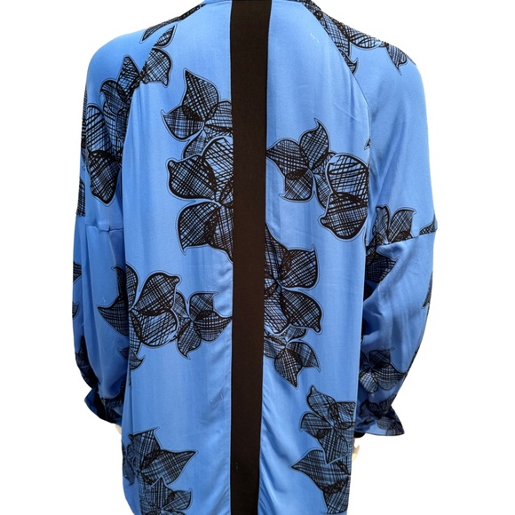 Reiss Harris Printed Floral-Sketch Satin Blouse Floral Flowy Style Size 8 Top - Picture 4 of 14